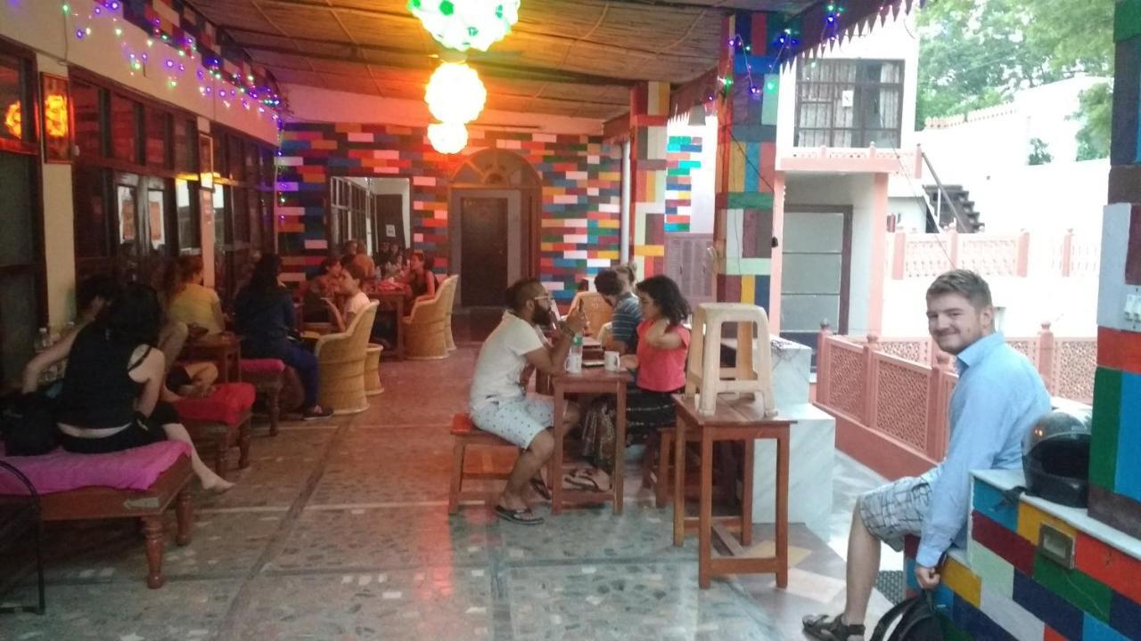 Backpacker Stephels Hostel Dźajpur Zewnętrze zdjęcie