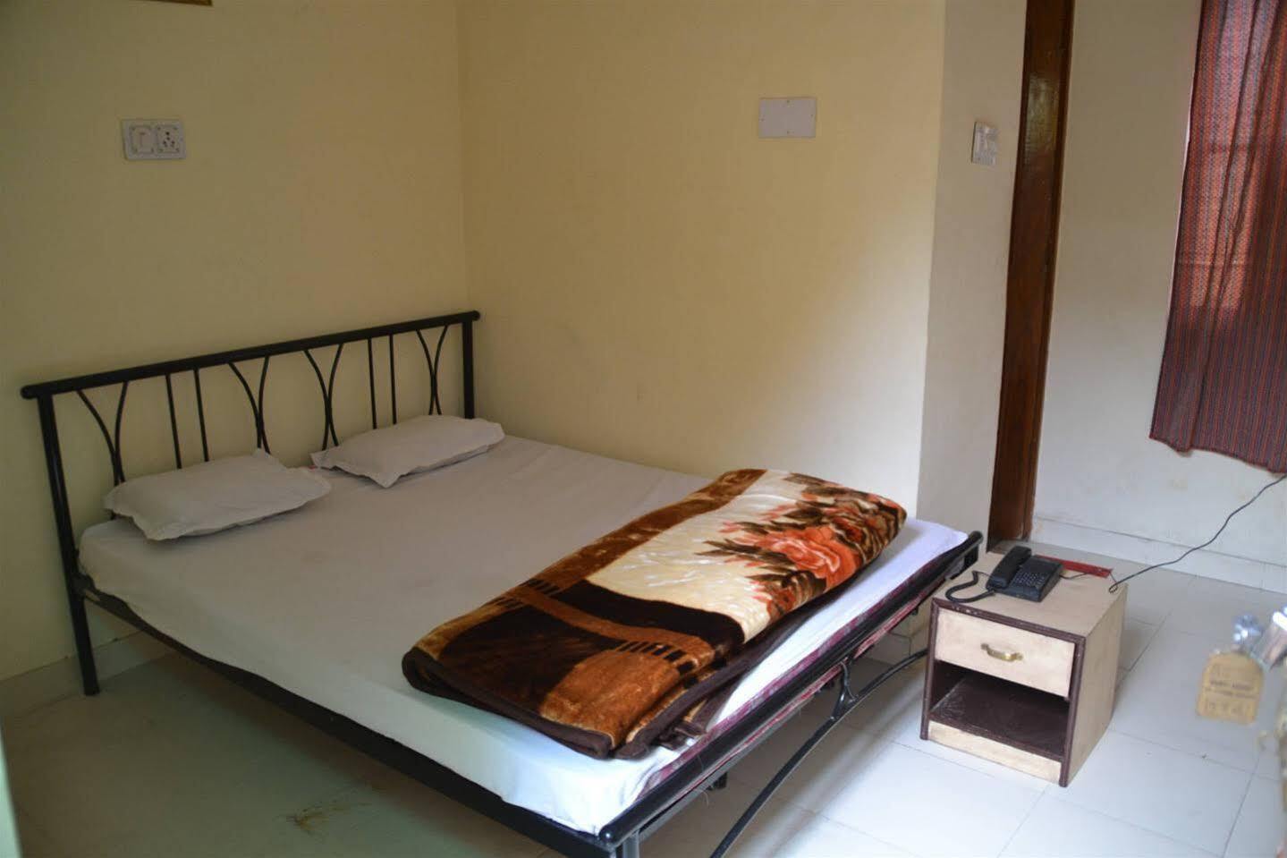 Backpacker Stephels Hostel Dźajpur Zewnętrze zdjęcie